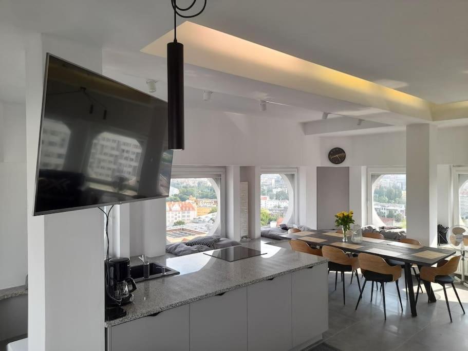 100m2 Penthouse On Of The 1000mb/s, Airc. Wroclaw